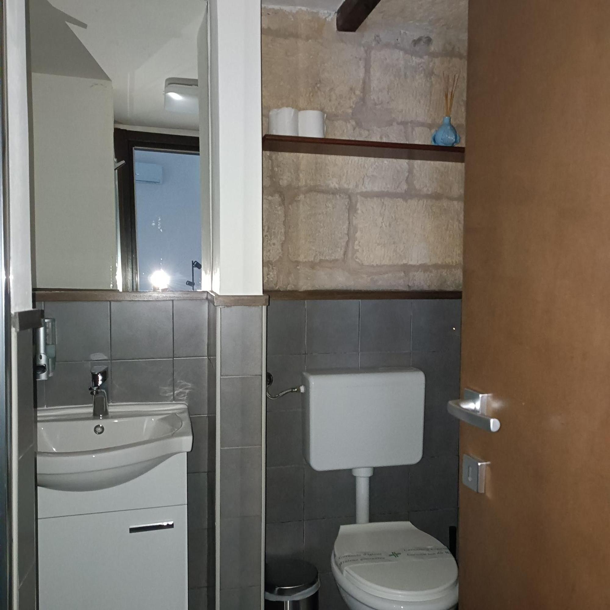 Af Home Trani Kültér fotó